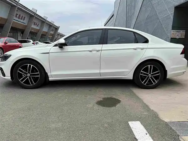 Volkswagen Lamando 2019