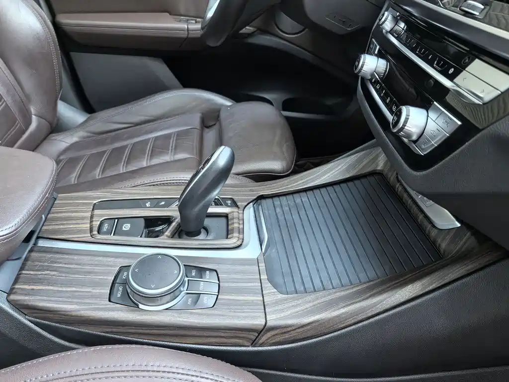 BMW X3 2020 — фото 38
