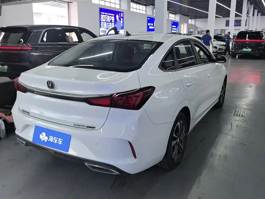 Changan Eado 2020 — фото 3