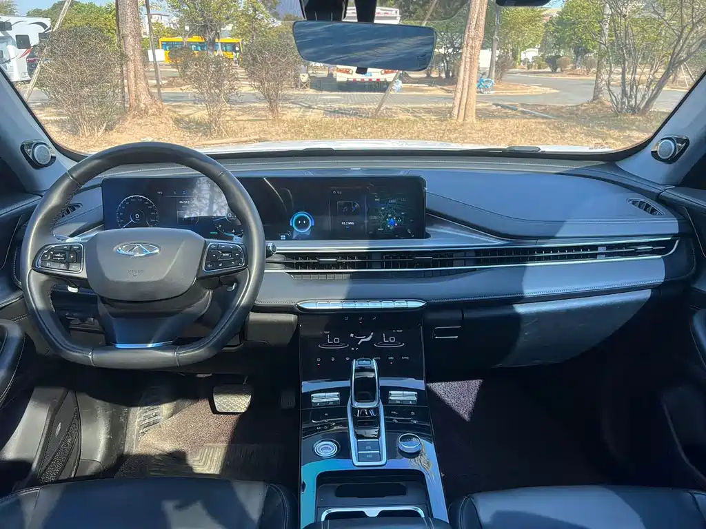 Chery Tiggo 8 PLUS 2021 — фото 10