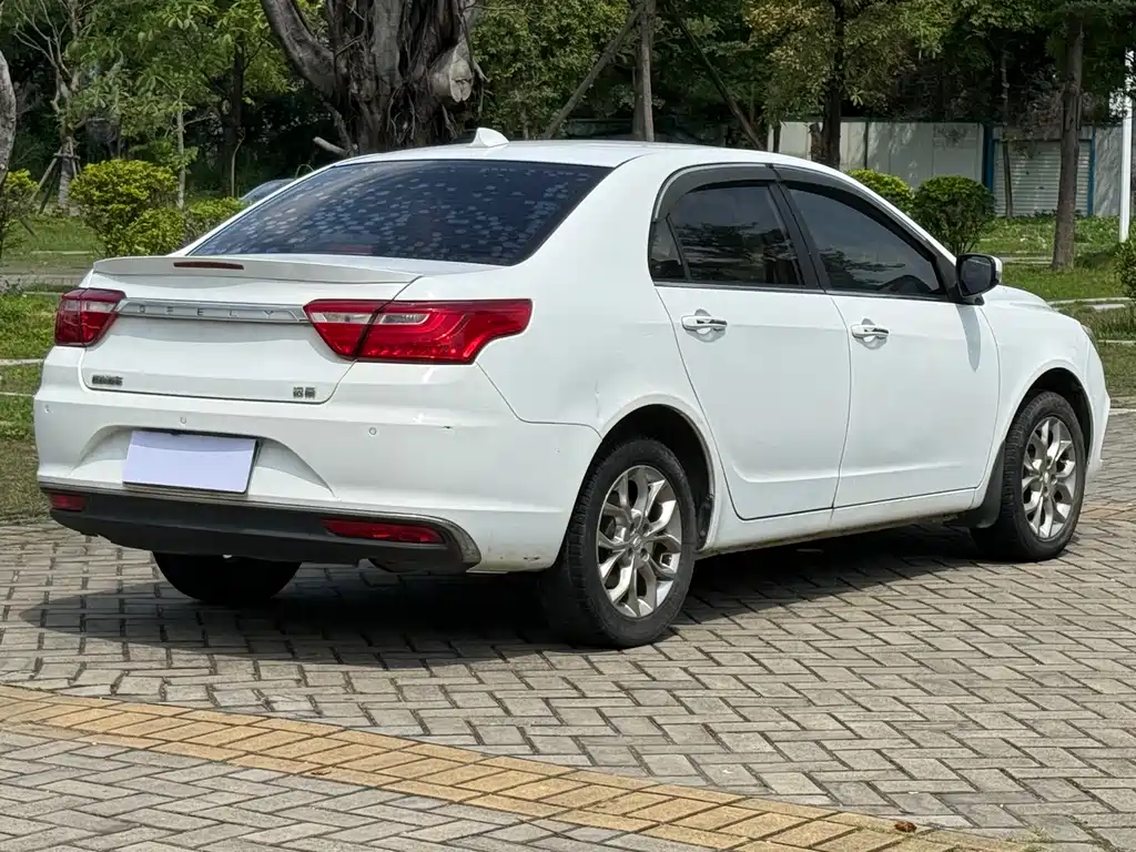 Geely Vision 2017 — фото 10