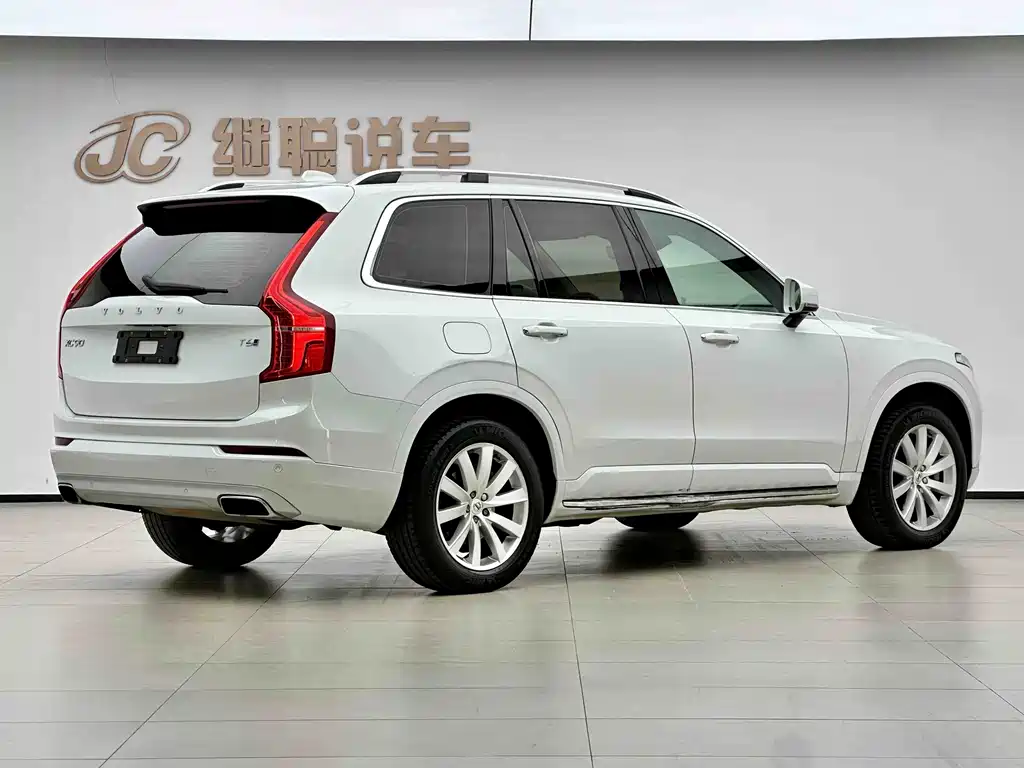 Volvo XC90 2016 — фото 7