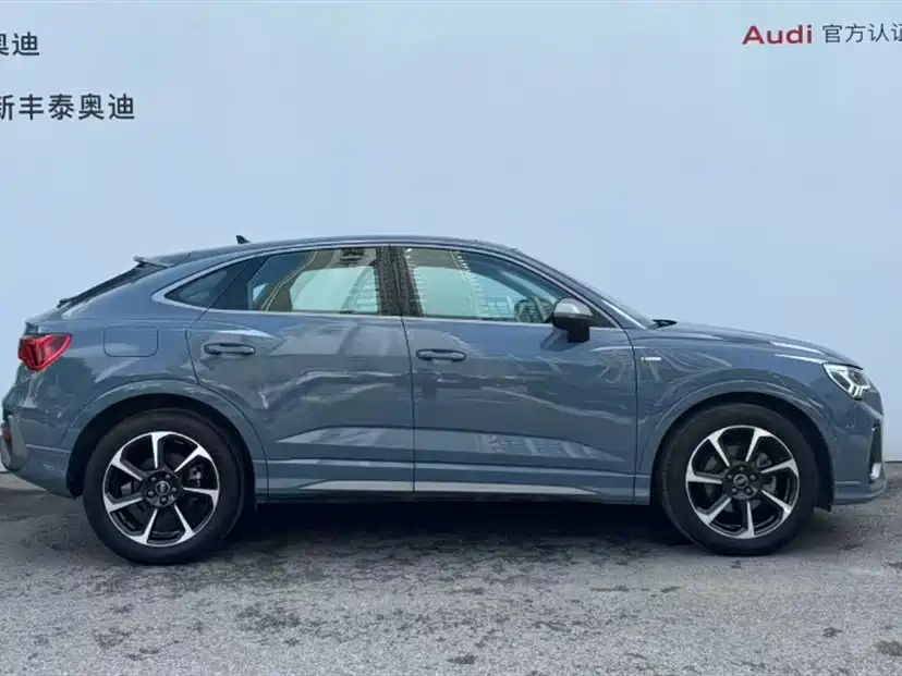 Audi Q3 Sportback 2023 — фото 29