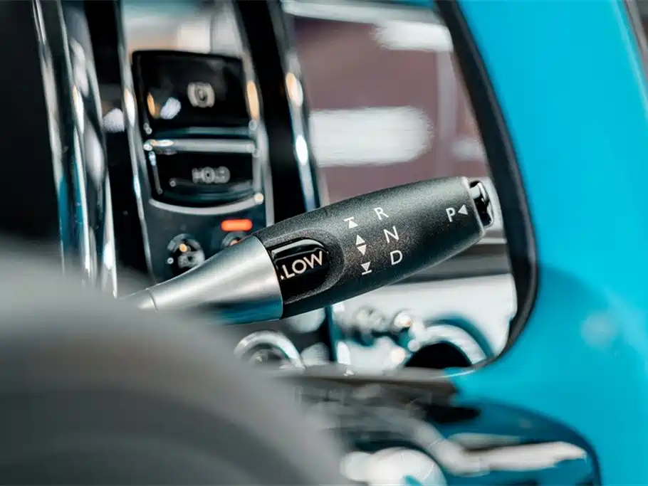 Rolls-Royce Wraith 2019 — фото 18