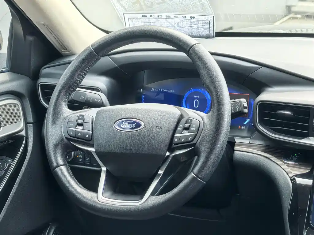 Ford Explorer 2020 — фото 19