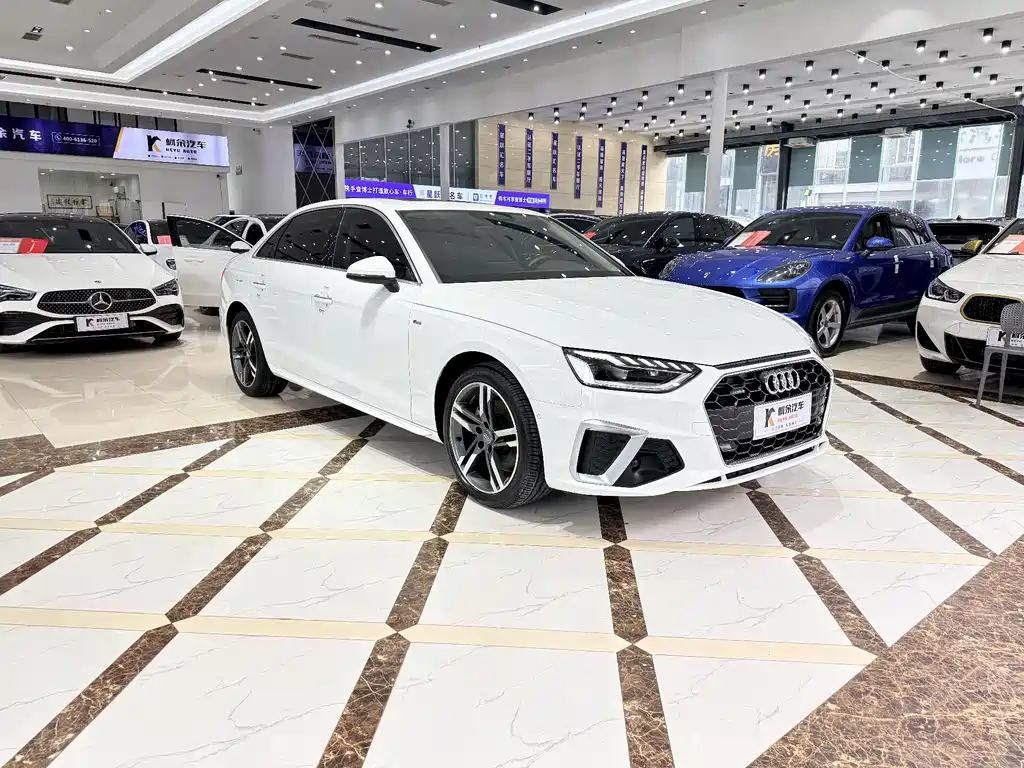 Audi A4L 2020 — фото 4