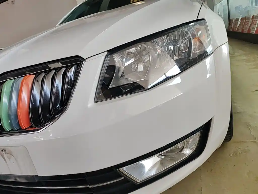 Skoda Octavia 2016 — фото 24