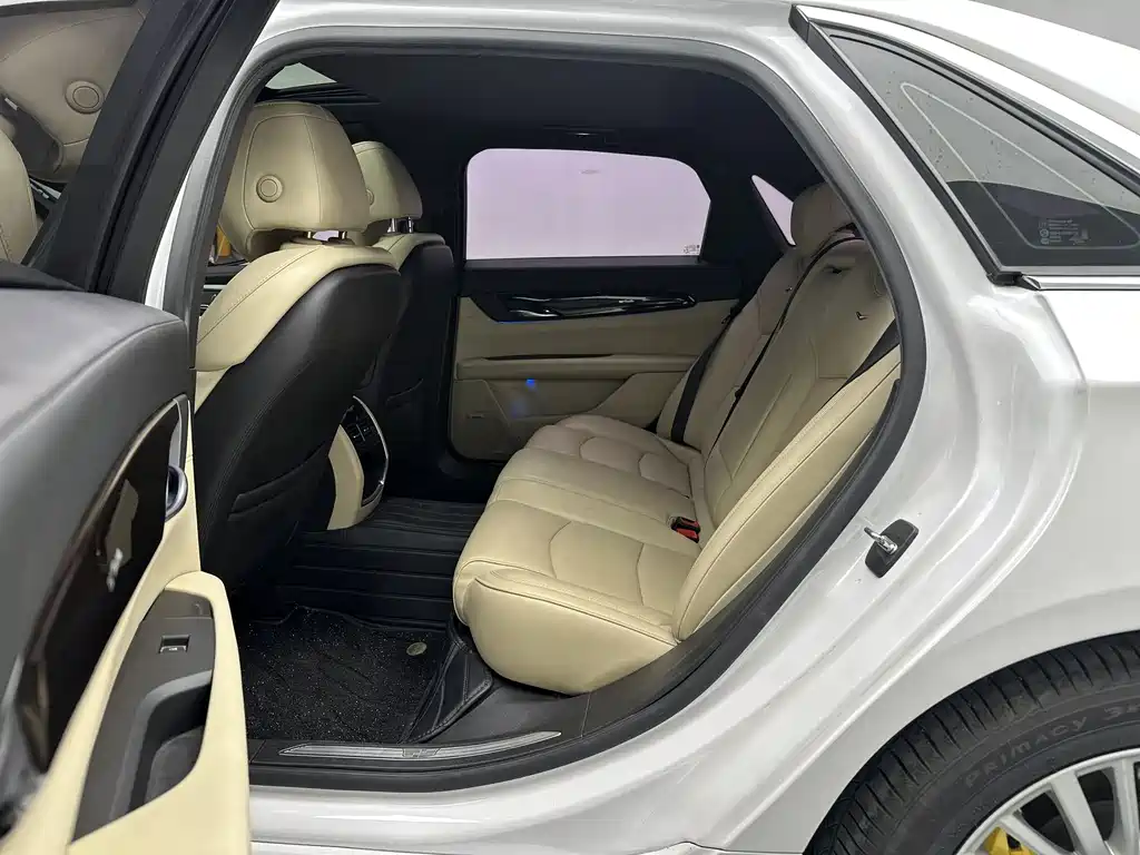 Cadillac CT6 2020 — фото 14