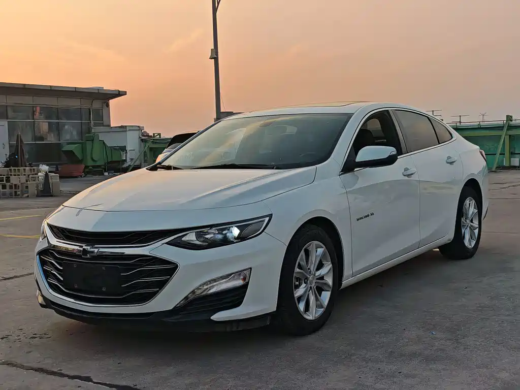 Chevrolet Malibu XL 2022 — фото 2
