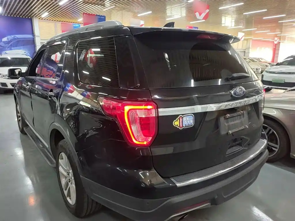Ford Explorer 2019