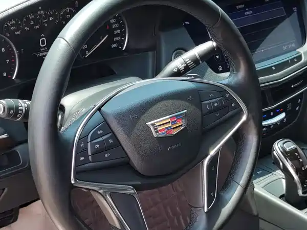 Cadillac CT6 2020