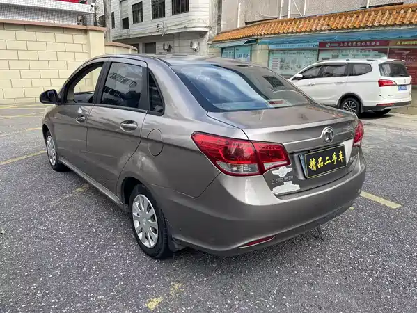 BAIC Motor E Series 2014
