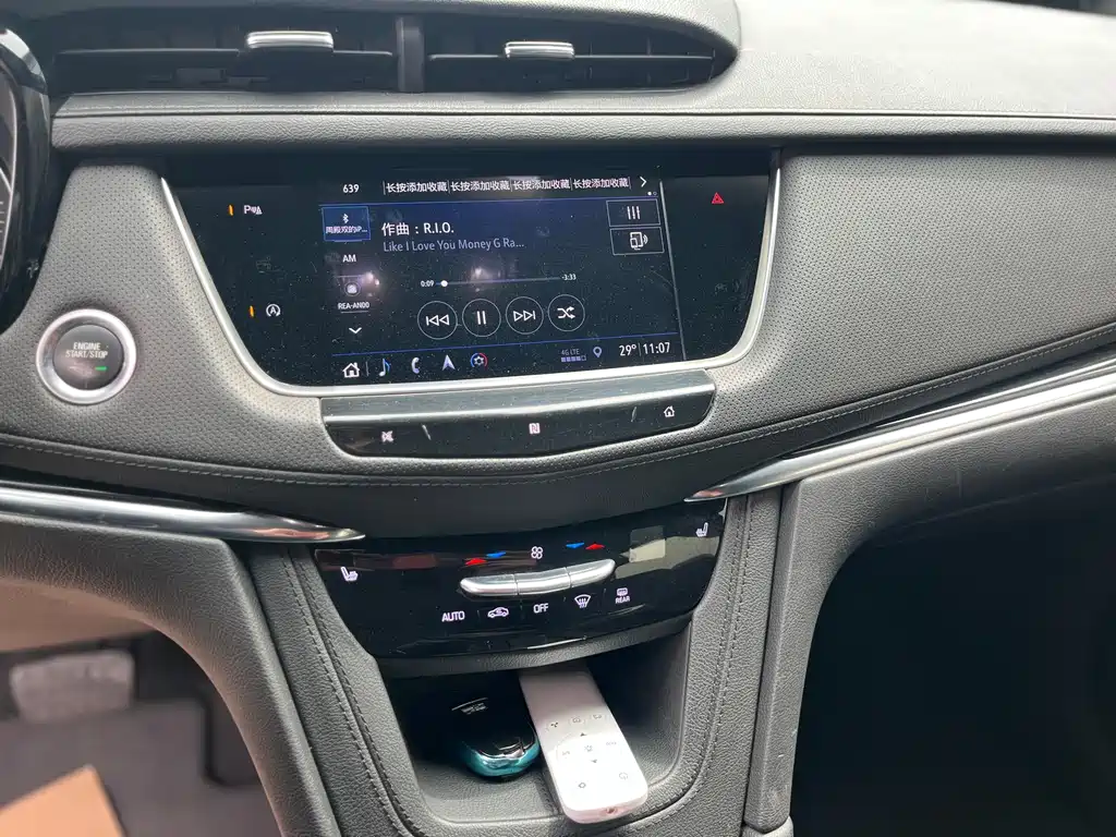 Cadillac XT5 2020 — фото 12
