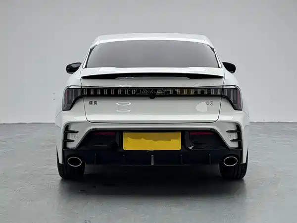 Lynk & Co 03 2023