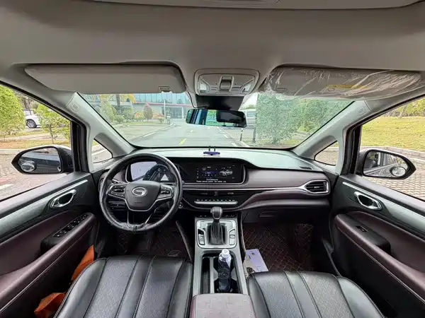 GAC Trumpchi M6 2021