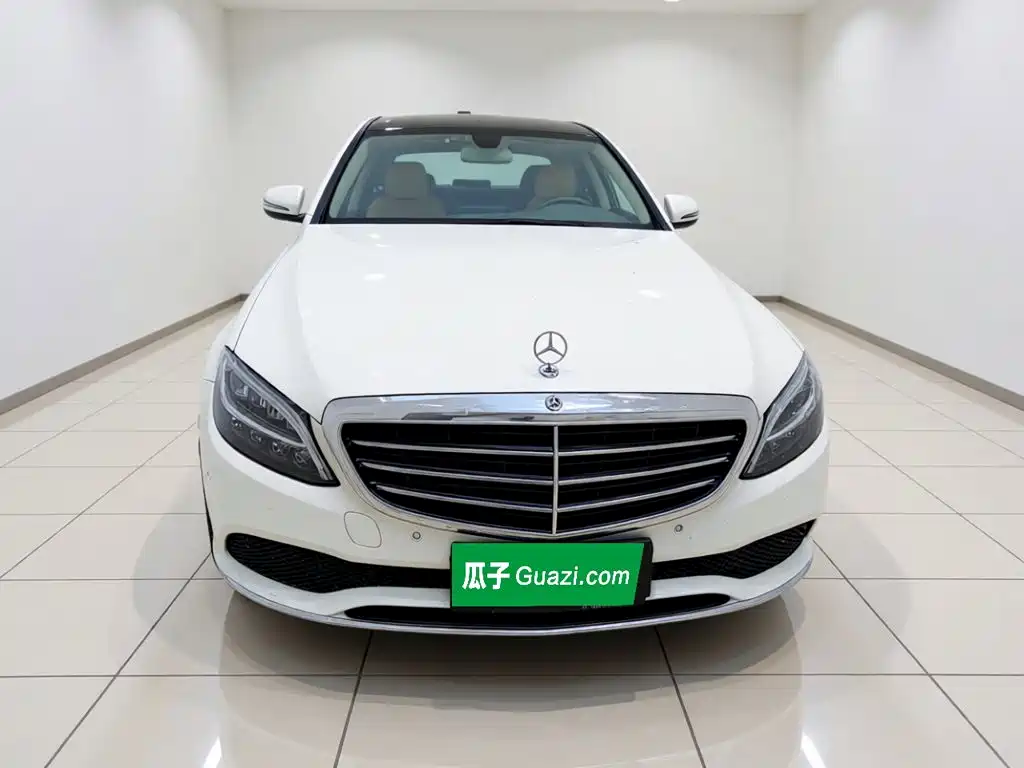 Mercedes-Benz C-Class 2021