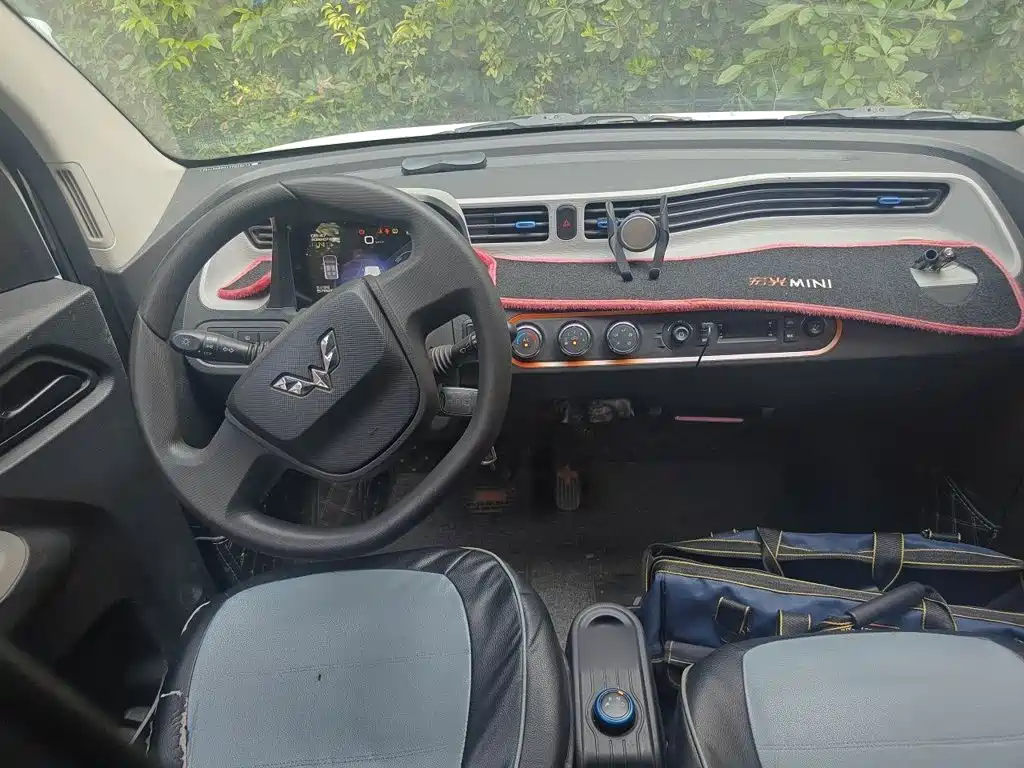 Wuling Hongguang MINIEV 2021