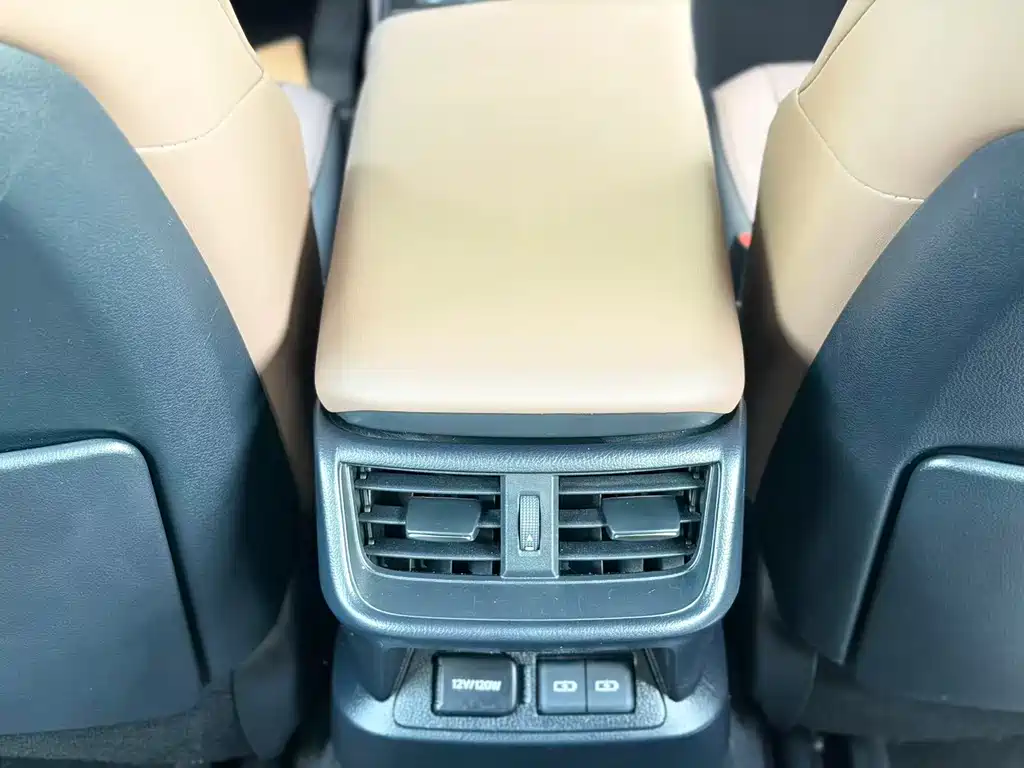 Lexus ES 2025 — фото 12