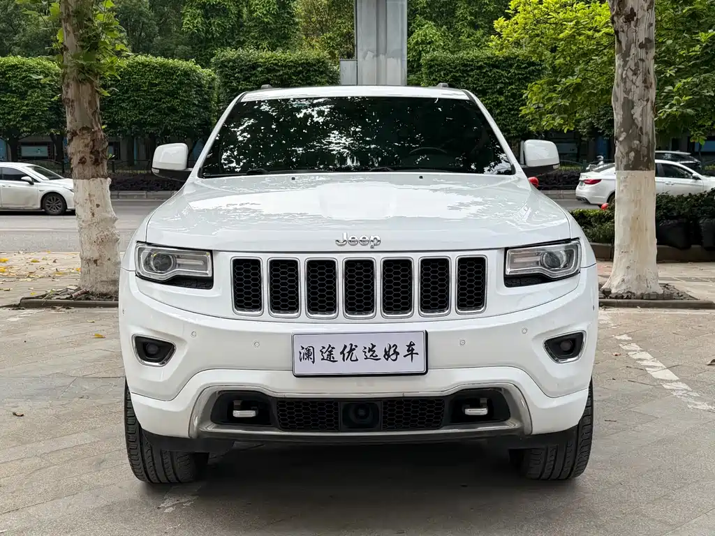 Jeep Grand Cherokee 2016 — фото 2