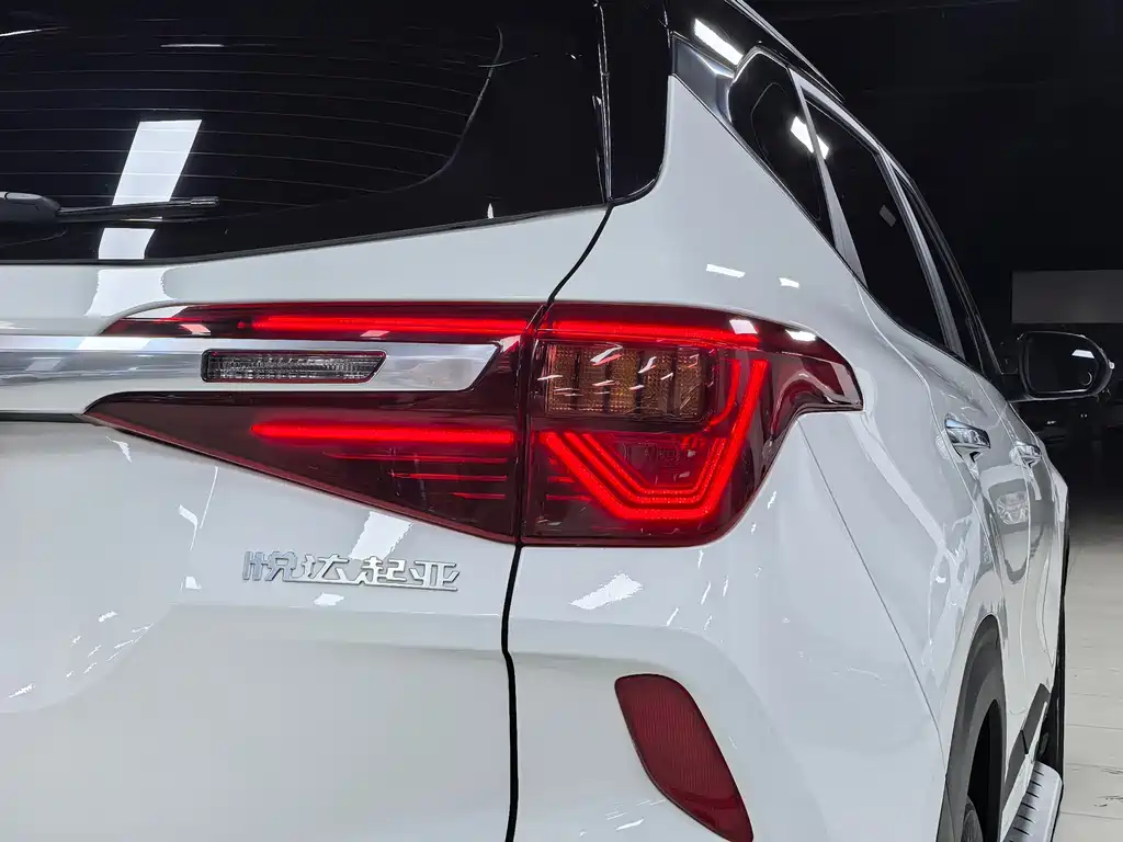 Kia KX3 2023