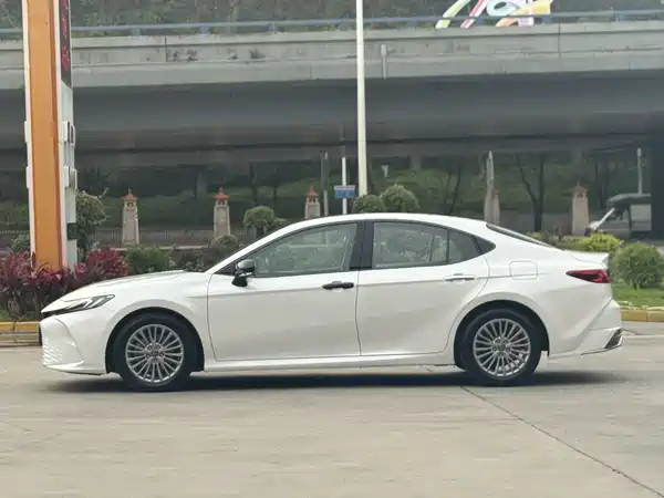 Toyota Camry 2024