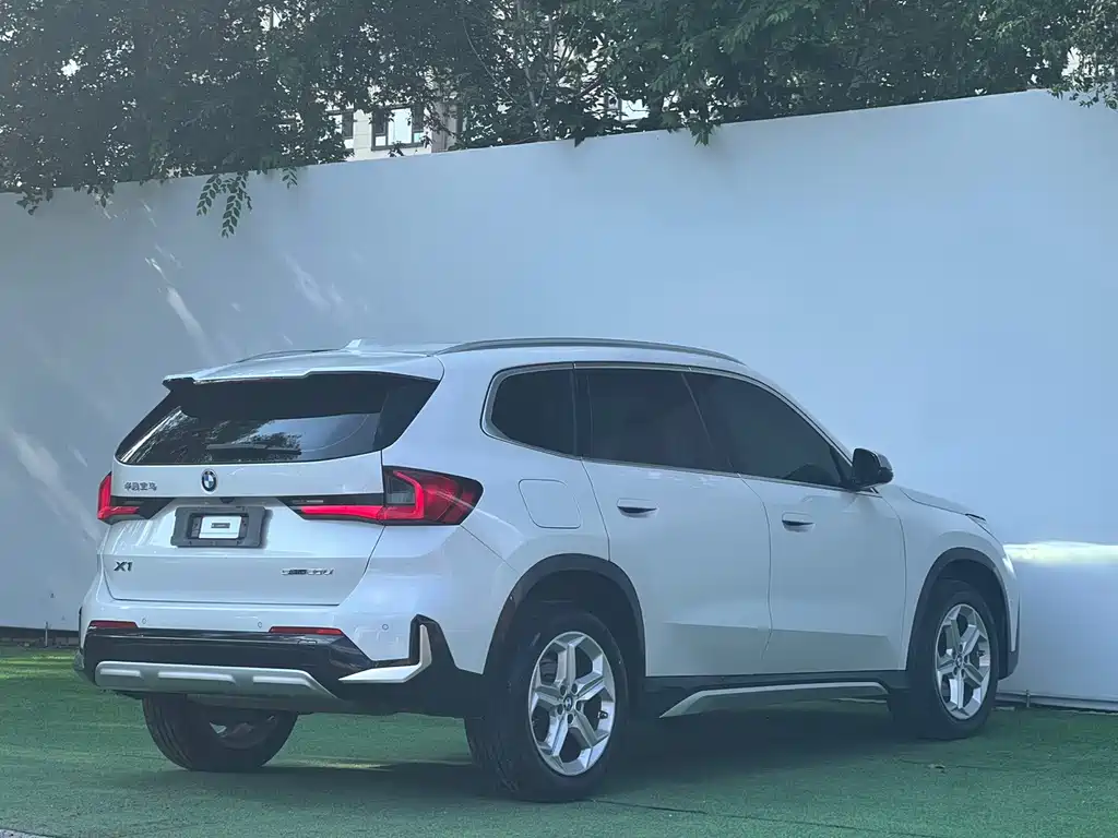 BMW X1 2024
