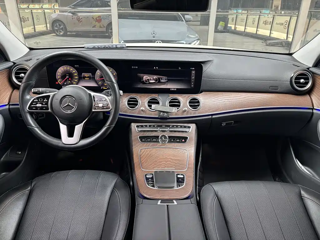 Mercedes-Benz E-Class 2019 — фото 5