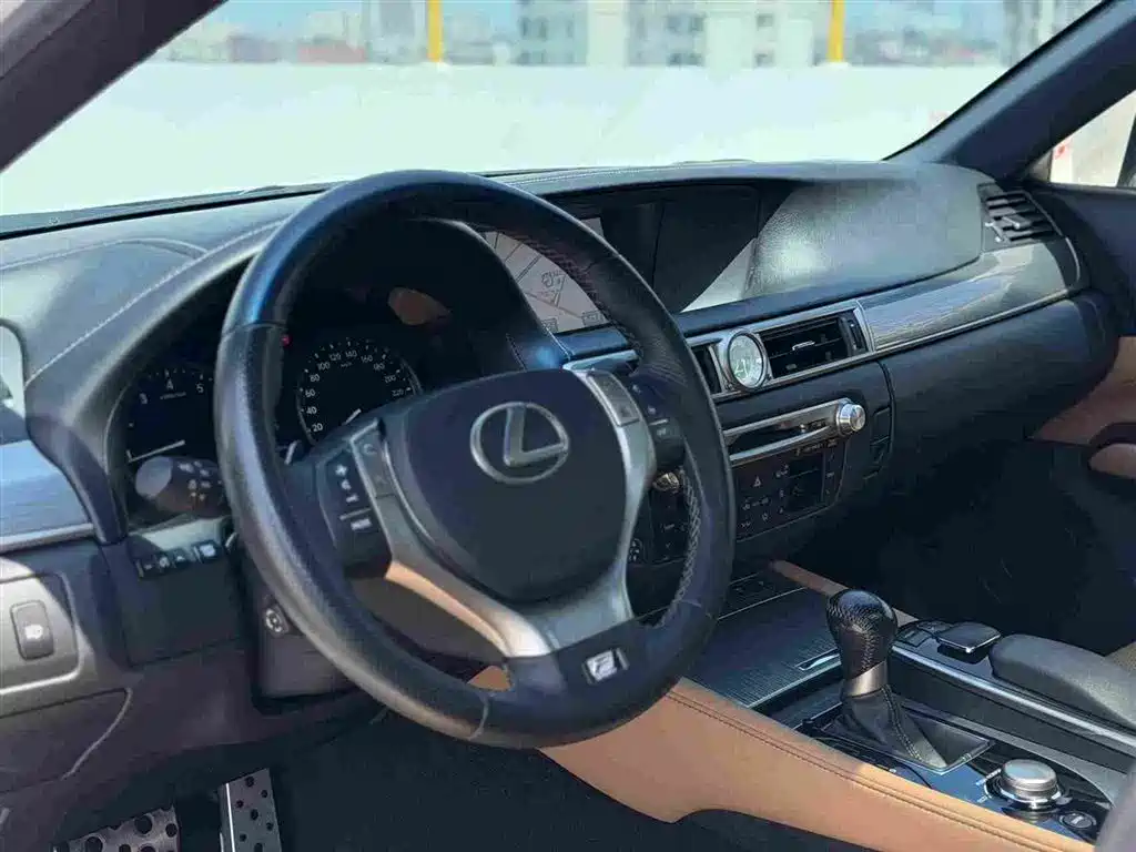 Lexus GS 2015 — фото 13