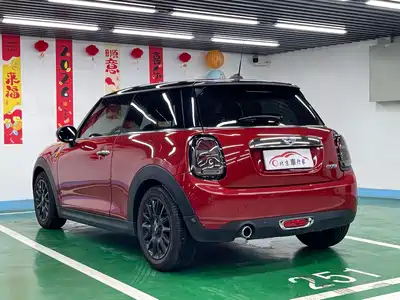 MINI MINI 2018