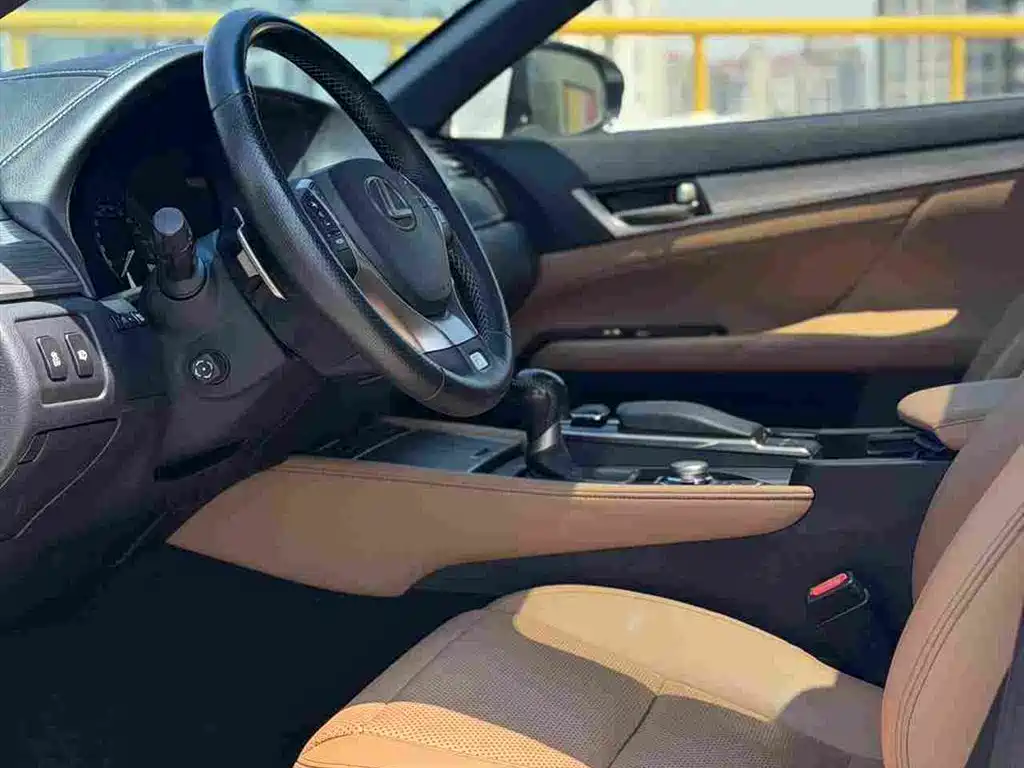 Lexus GS 2015 — фото 12