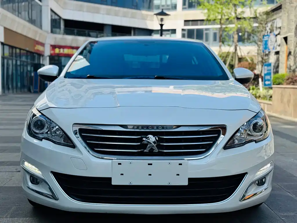 Peugeot 408 2018 — фото 2