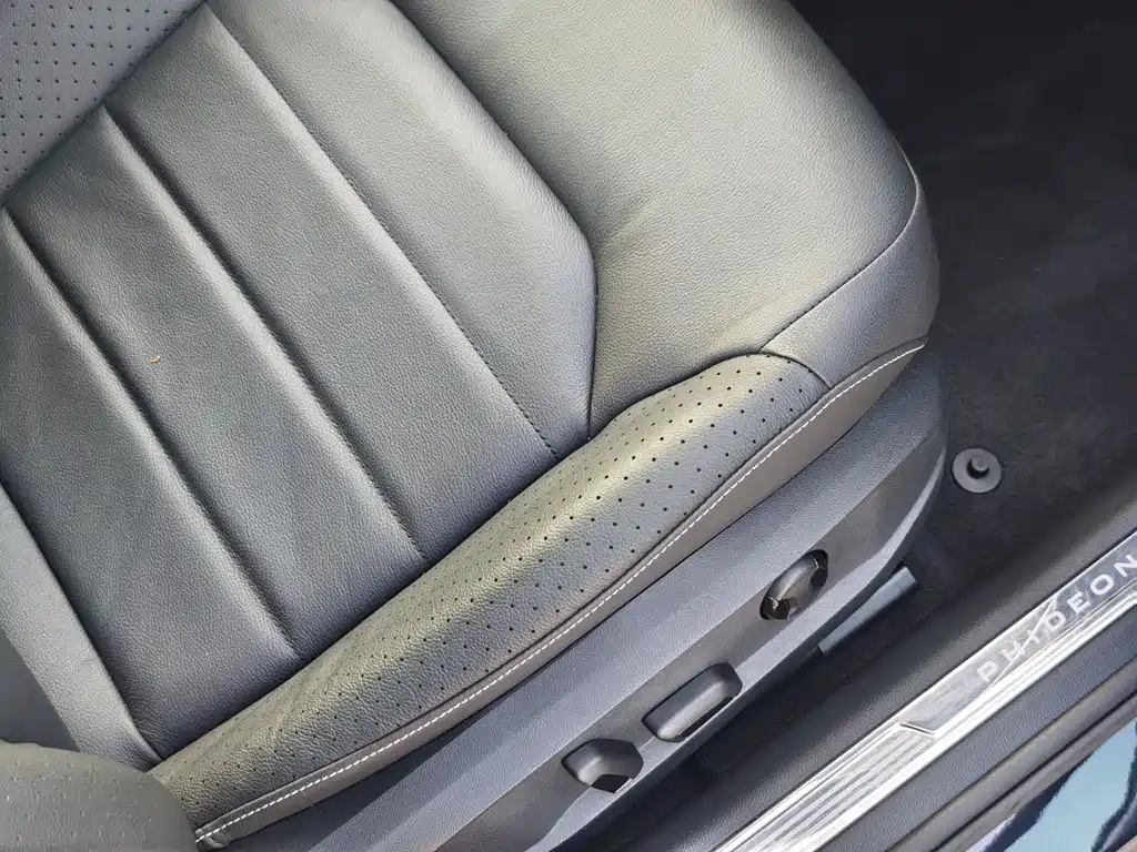 Volkswagen Phideon 2017 — фото 20
