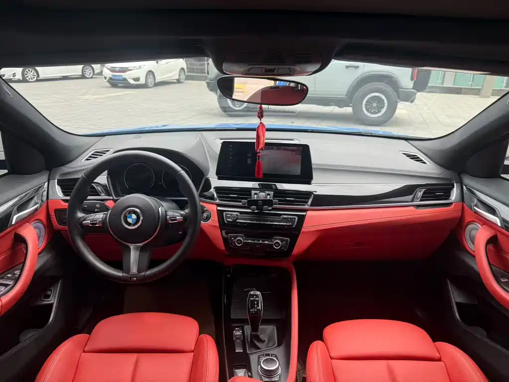 BMW X2 2020 — фото 9