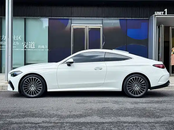 Mercedes-Benz CLE 2025