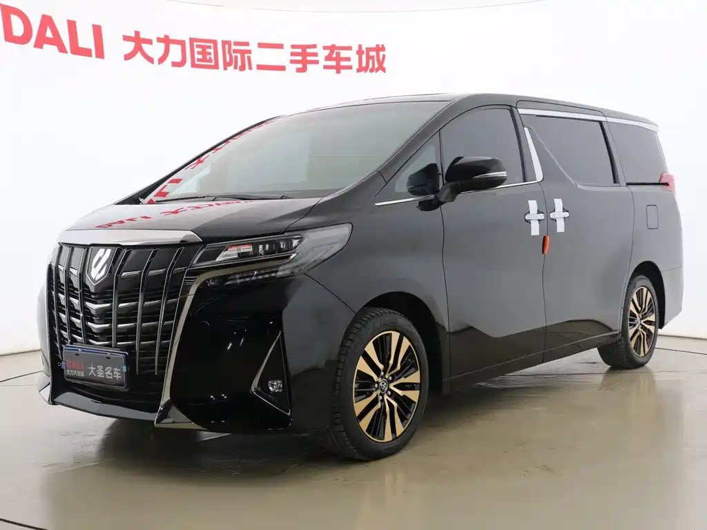 Toyota Alphard 2018 — фото 1