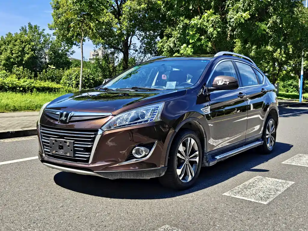 Luxgen You6 SUV 2014 — фото 1