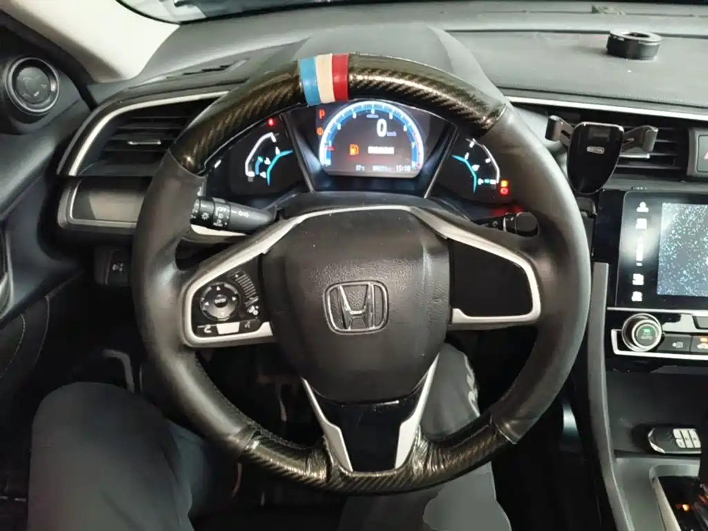 Honda Civic 2019 — фото 11