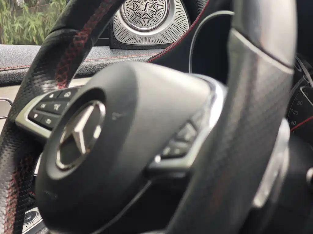Mercedes-Benz GLC Coupe AMG 2017 — фото 9