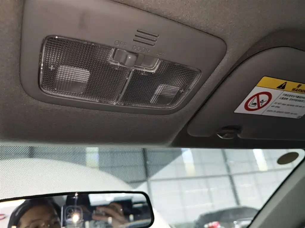 Toyota Vios 2023 — фото 18