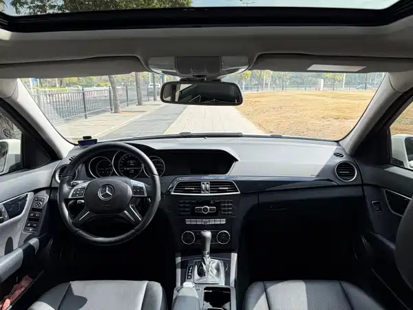 Mercedes-Benz C-Class 2013