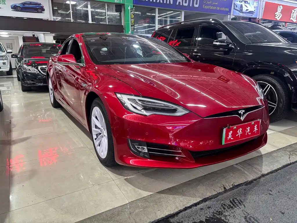 Tesla Model S 2019 — фото 3