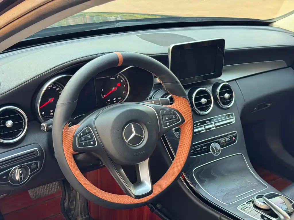Mercedes-Benz C-Class 2018