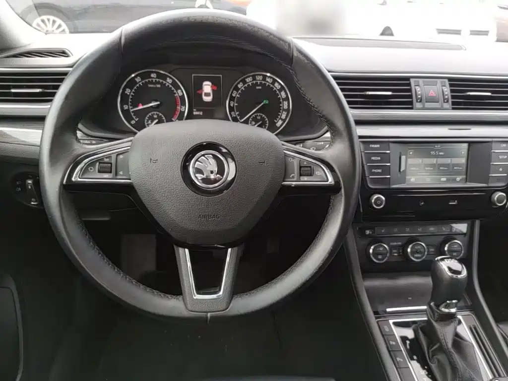 Skoda Speedy 2016 — фото 11