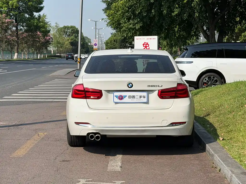 BMW 3 Series 2016