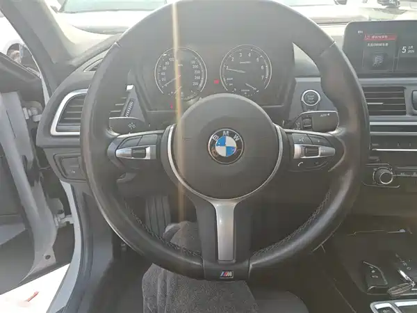 BMW 1 Series 2020
