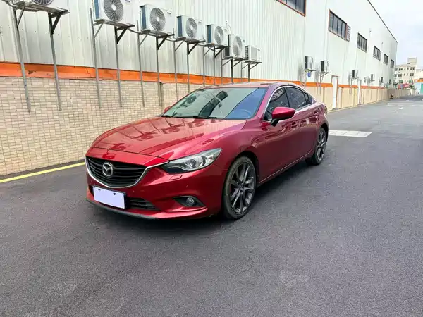 Mazda Atenza 2015