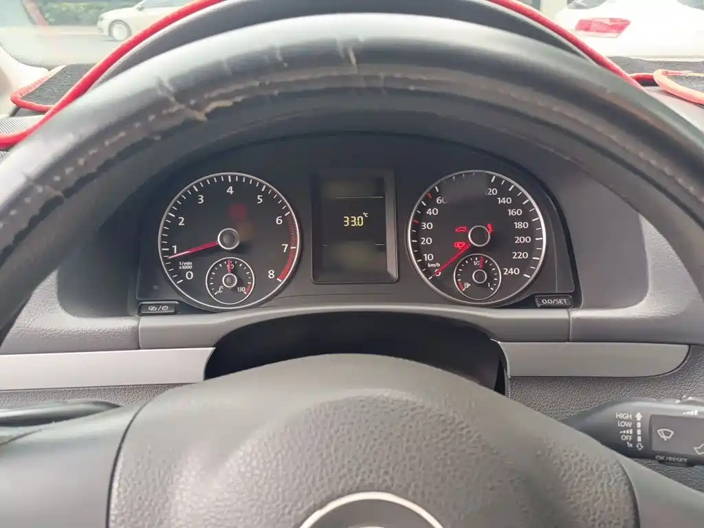 Volkswagen Touran 2015