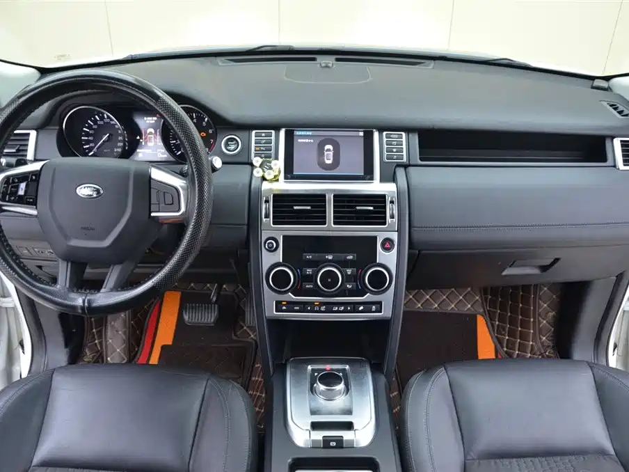 Land Rover Discovery Sport 2016 — фото 6