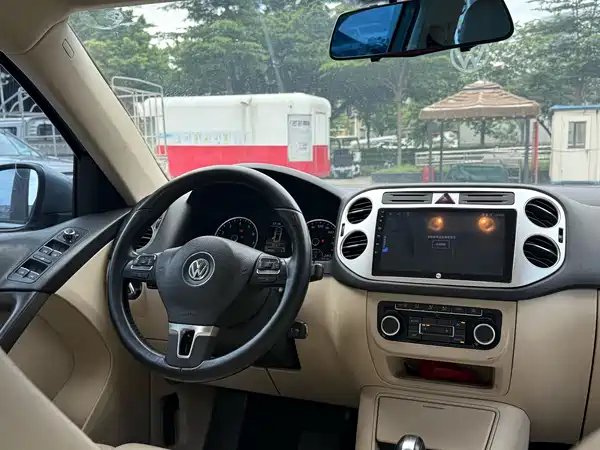 Volkswagen Tiguan 2012