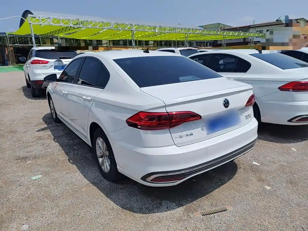 Volkswagen Bora 2024